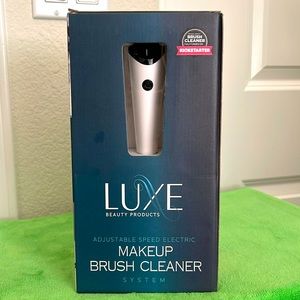 Makeup brush cleaner 🫶🏼